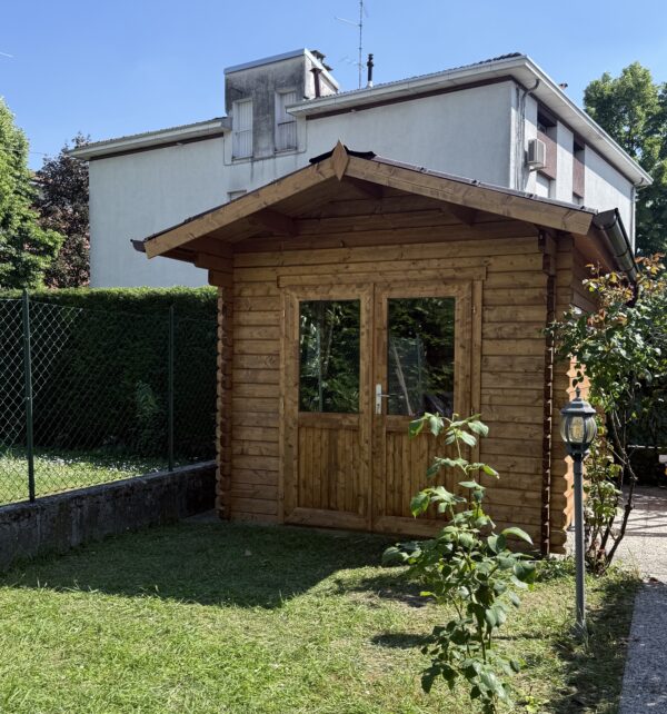 Casetta in legno 3x3 (44 mm) con porta doppia