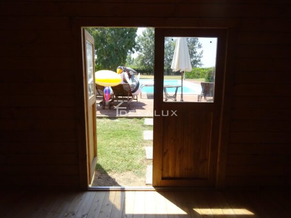 Casetta in legno 4x3 (34 mm) con porta doppia monofalda