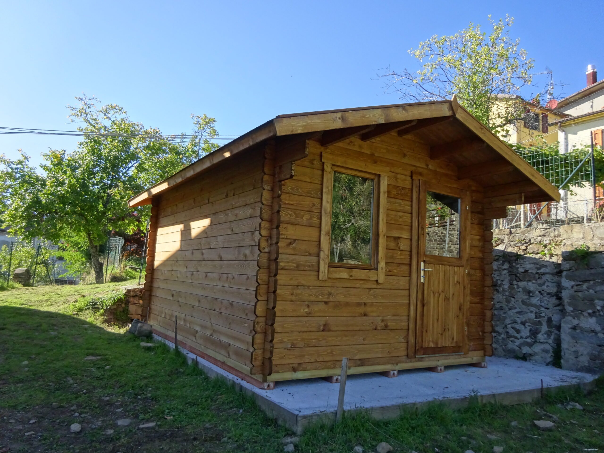 Casetta in legno 3x4 (34mm) con porta singola e finestra