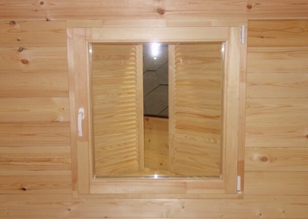 Casetta in legno 3x4 (44 mm) con porta doppia