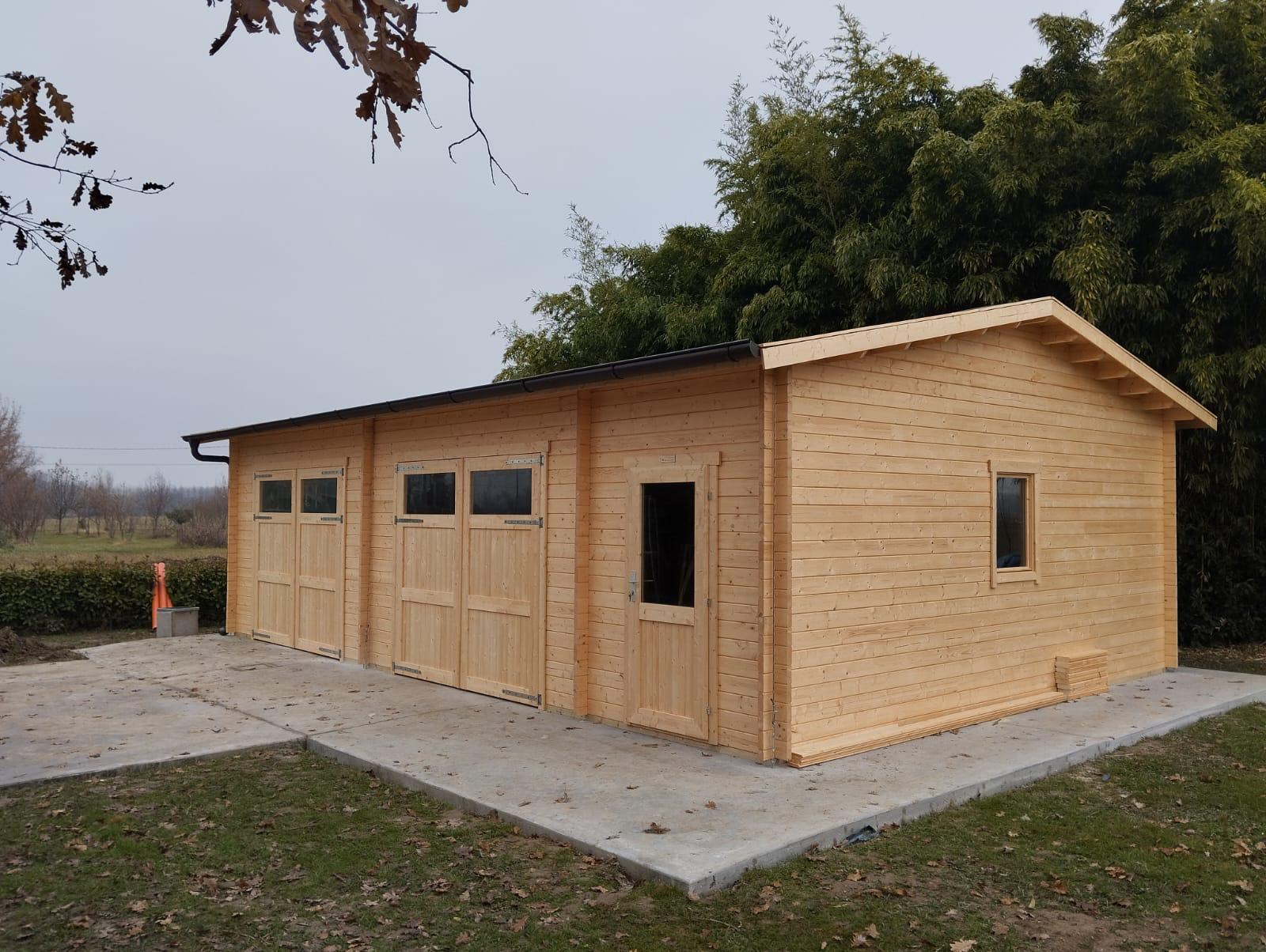 Garage in legno 6x9 (44mm)