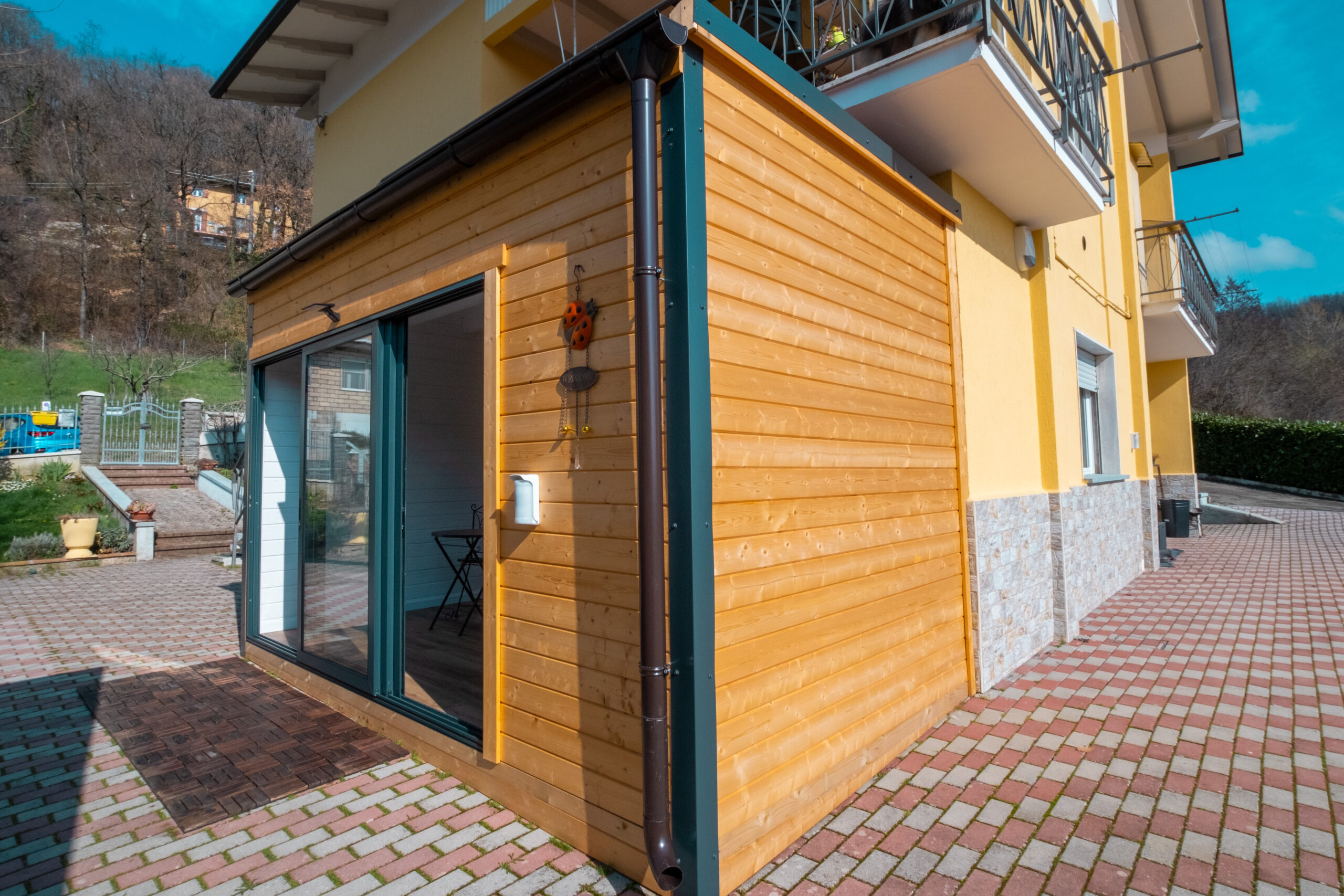 Casetta in legno per ufficio 4,2x2,4 (44mm)