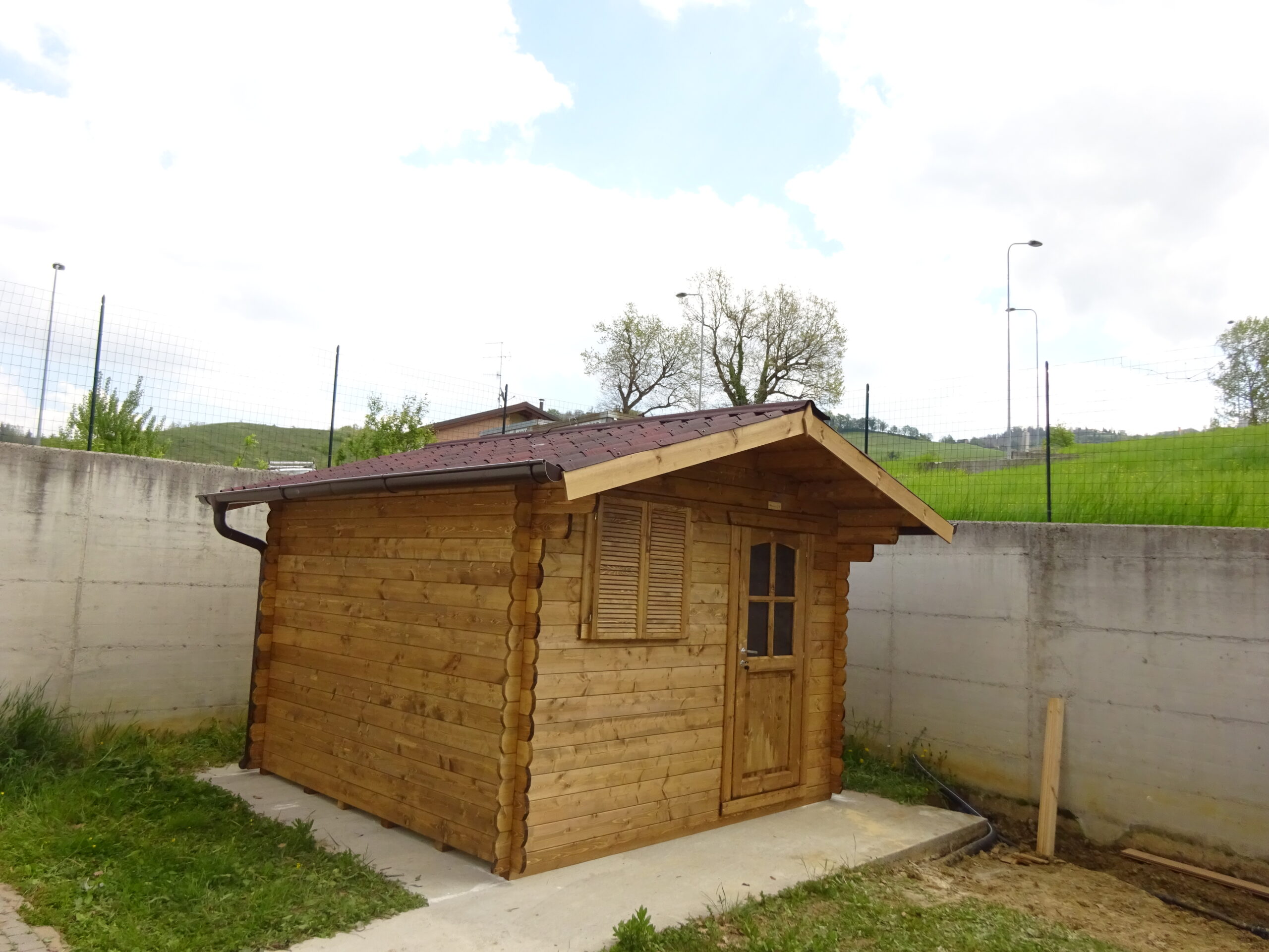 OFFERTA - Casetta 3x3 porta singola e finestra "Chiavi in mano"