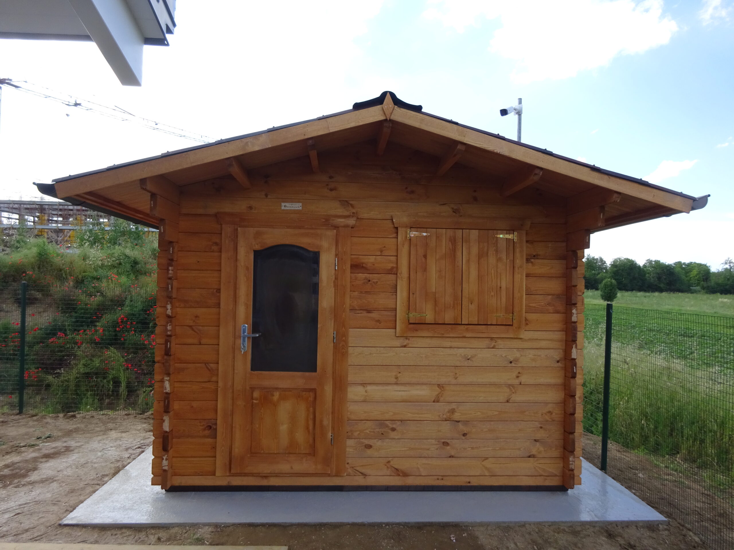 OFFERTA - Casetta 3x3 porta singola e finestra "Chiavi in mano"